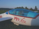 <p>
Mad Fox 3D
</p>
<p>
pilot: Honza Petera, 1. pilot - zrzka, 2. pilot blond
</p>
<p>
rozpětí: 1 880mm, hmotnost: 2 000g, laminátový trup, křídla - polystyren potažený balzou, profil: RITZ 1-30-10
</p>
<p>
výbava: motor - Phasor 30, regl - JETI 40, accu - NiCd 1700mAh 10čl., serva - 2x HS 422, 2x HS 81MG, přijímač - Euroline 7
</p>

